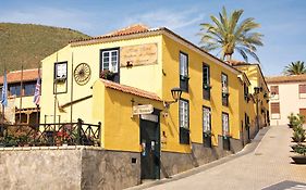 Hotel Rural Senderos De Abona  3*